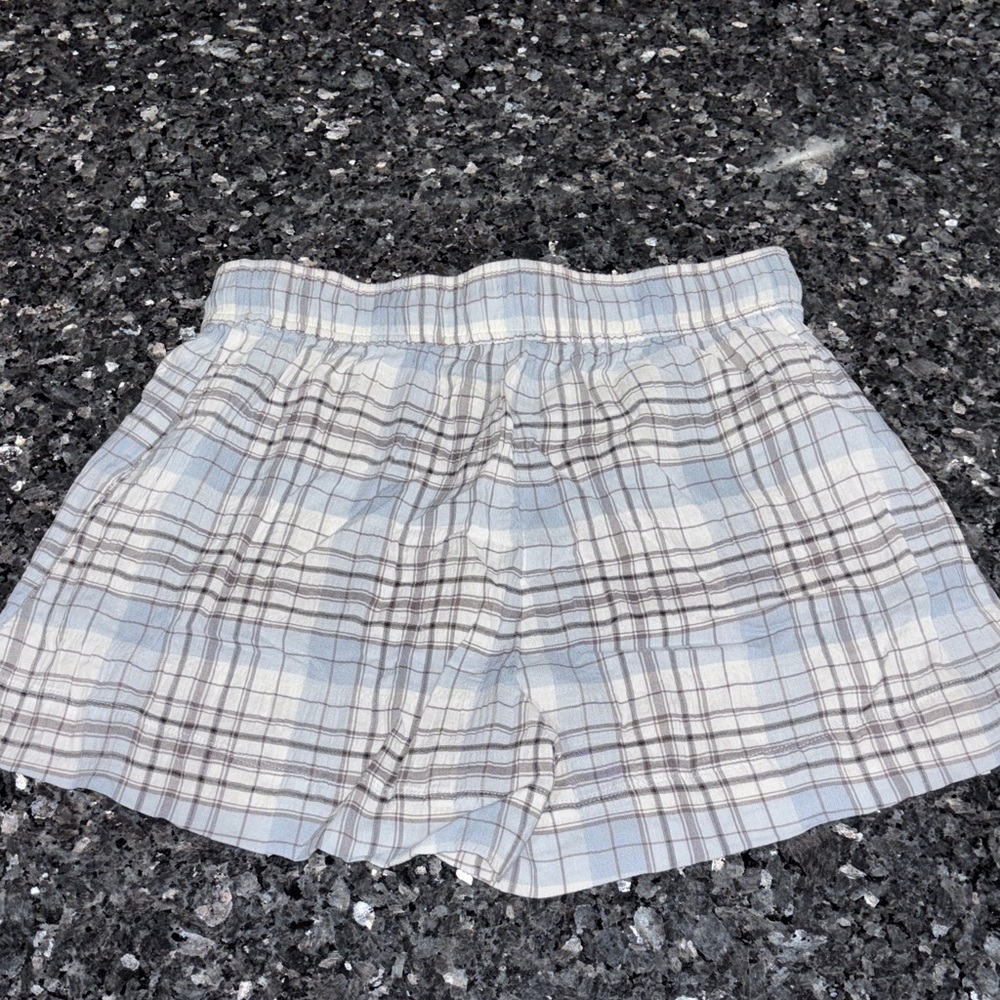Melrose and Market Checkered Shorts in Light Blue and White - Picture 3 of 3